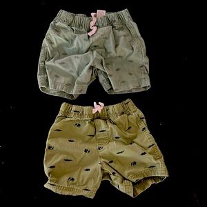 18mth. Green shorts with blue dinosaurs.